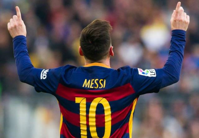 九游-包含领先优势明显引发热议！，梅西在巴塞罗那比赛中爆冷全场沸腾不已的词条